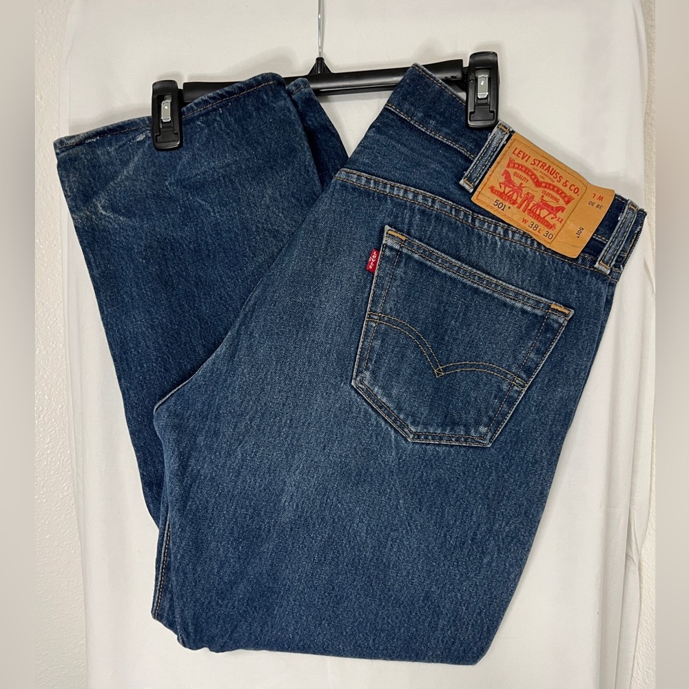Levi’s 501 original mens button fly jeans size 38x30